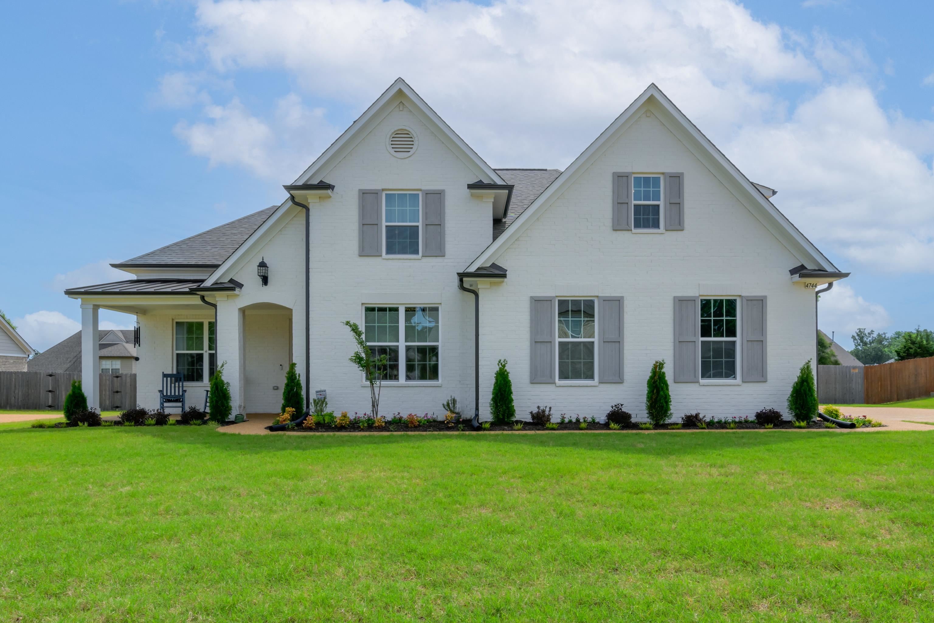 Kings Forest Dr, Bartlett, TN 38135