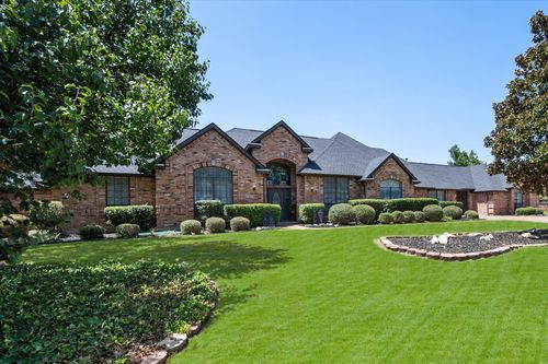 1388 Fairhaven Dr, Mansfield, TX, 76063-3765 | Card Image
