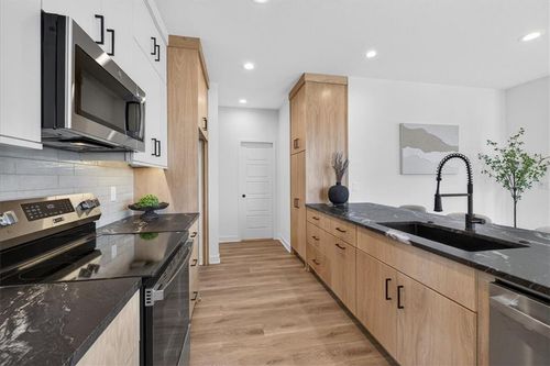 22582 W 93rd St, Lenexa, KS, 66227 | Card Image