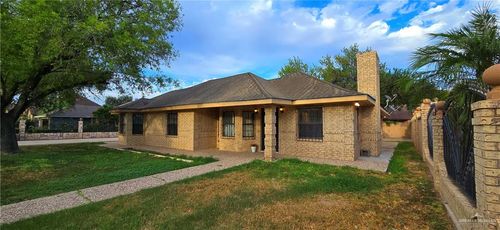 914 Chihuahua St, Palmview, TX, 78572-8318 | Card Image