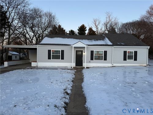 7352 Roosevelt Ave, Mechanicsville, VA, 23111-2126 | Card Image