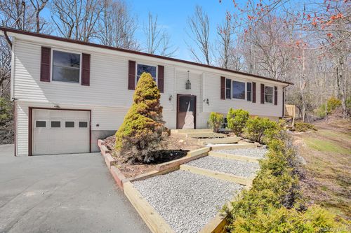 589 County Route 56, Wurtsboro, NY, 12790-3107 | Card Image