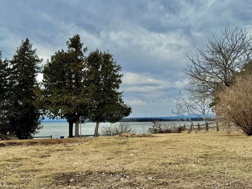 41 Sunset Beach Rd, South Hero, VT, 05486-4705 | Card Image