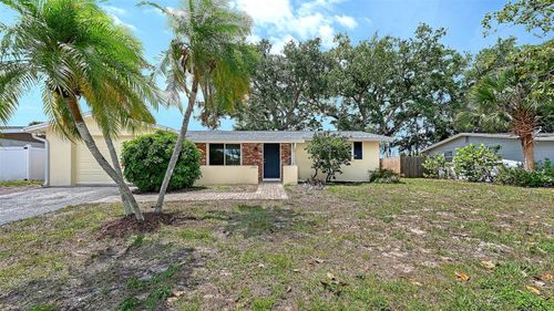 2706 White Sands Dr, Sarasota, FL, 34231-5822 | Card Image