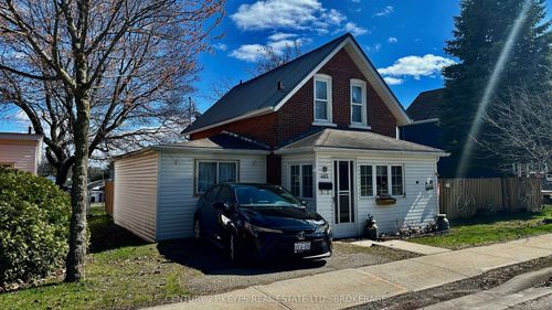 465 Garden St, Gananoque, ON, K7G1J6 | Card Image