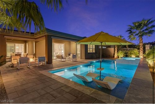 8 Reflection Cove Dr, Henderson, NV, 89011-4287 | Card Image