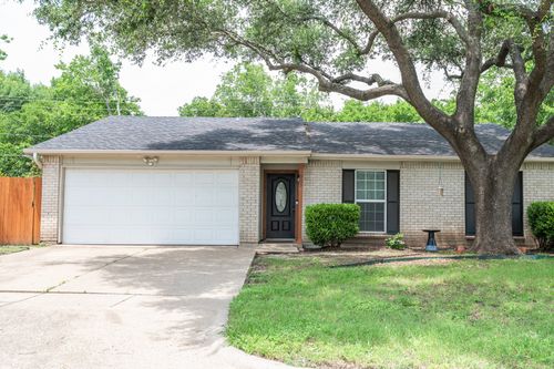 1903 Spies Springs Ct, Arlington, TX, 76006-5773 | Card Image