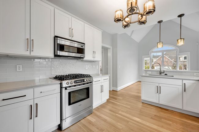 4 - 4 Avery Rd, Condo with 3 bedrooms, 3 bathrooms and null parking in Bloomfield CT | Image 17