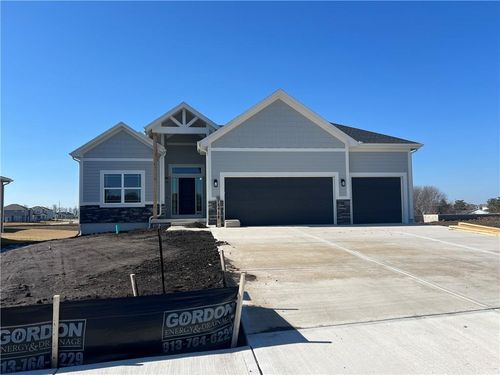 16928 S Brentwood St, Olathe, KS, 66062-7201 | Card Image