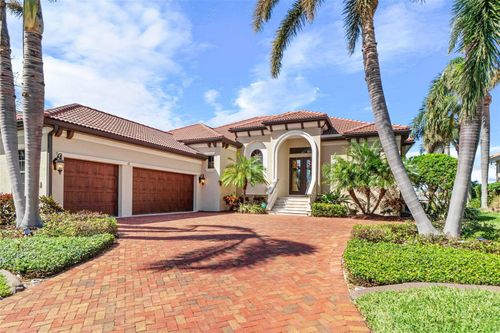 4110 Commodore Blvd, CORTEZ, FL, 34215-2570 | Card Image