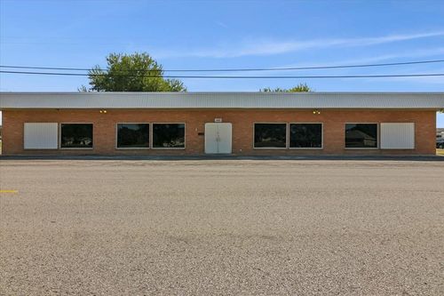 480 E Round Bunch Rd, Bridge City, TX, 77611-3834 | Card Image