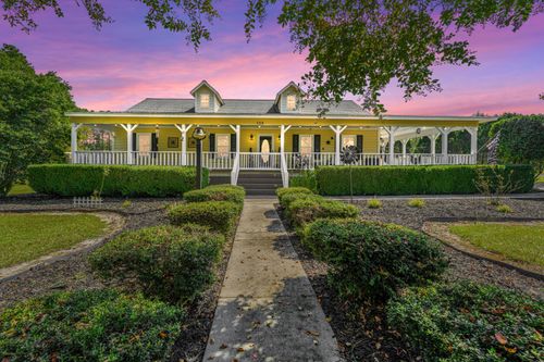 135 Rose Hill Ln, Ridgeville, SC, 29472-8711 | Card Image