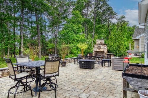 102 Ambermist Way, Forked River, NJ, 08731-1086 | Card Image
