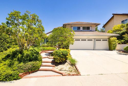 11912 Beaufait Ave, Porter Ranch, CA, 91326-1302 | Card Image