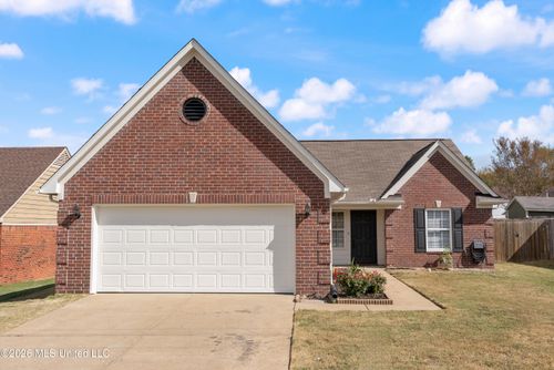 696 Northwood Hills Drive, Hernando, MS, 38632 | Card Image