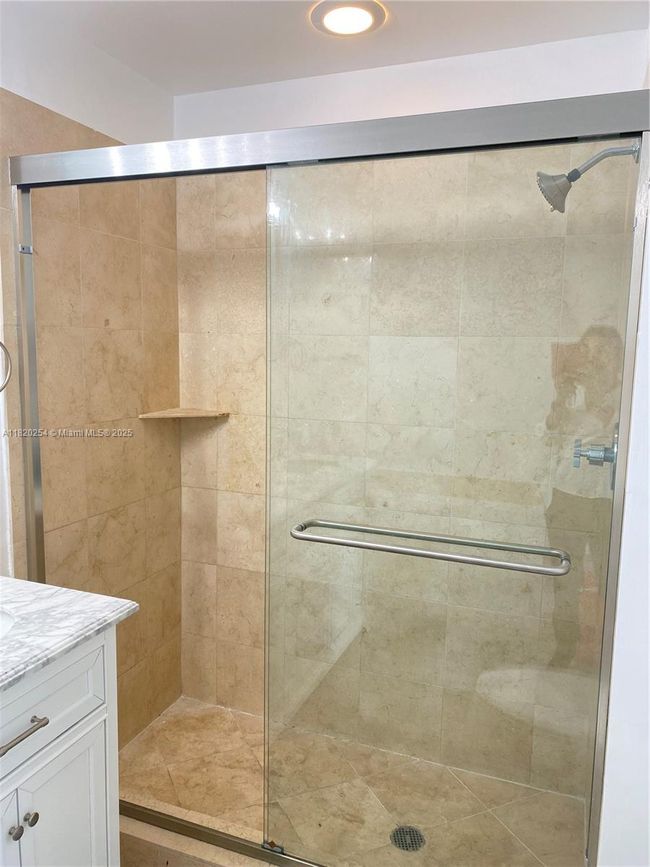 APT-2617 - 1111 Sw 1 St Ave, Condo with 2 bedrooms, 2 bathrooms and null parking in Miami FL | Image 9