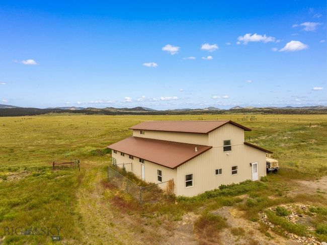 6385 Mt Highway 41, House other with 5 bedrooms, 4 bathrooms and null parking in Whitehall MT | Image 65