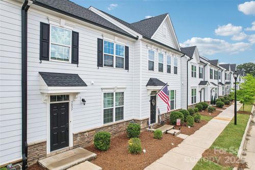 5037 Patton Dr, Gastonia, NC, 28056-0046 | Card Image