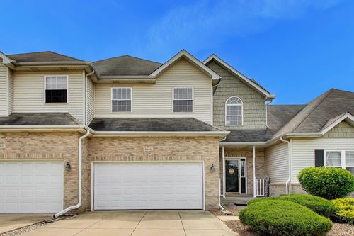 5494 Victoria Pl, Crown Point, IN, 46307 | Card Image