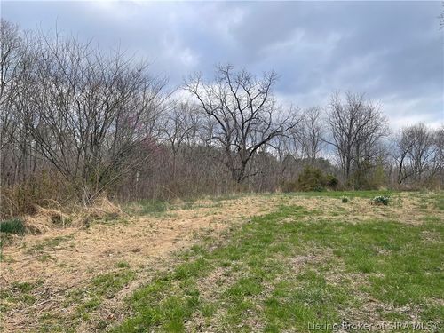 909 Seatick Rd, Otisco, IN, 47163-9685 | Card Image