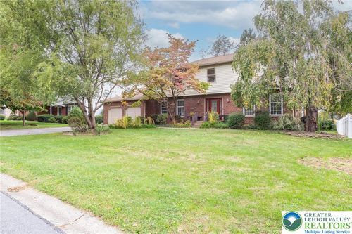 1442 Colgate Dr, Bethlehem, PA, 18017-9159 | Card Image