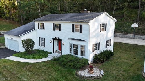 2079 Buena Vista Dr, Coshocton, OH, 43812-3012 | Card Image