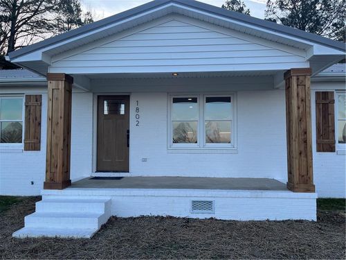 1802 Willis Hare Rd, Pendleton, NC, 27862-7500 | Card Image