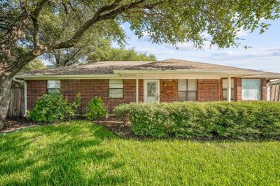 View of front of home | Image 2