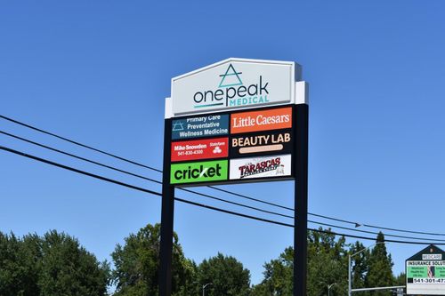 2-8336 Crater Lake Hwy, White City, OR, 97503-1024 | Card Image