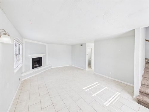 208-401 12th Ave Se, Norman, OK, 73071-4972 | Card Image