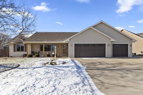 1615 Shallow Creek Court, Howard, WI, 54313 | Card Image