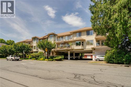 207-245 First St, Duncan, BC, V9L1R3 | Card Image