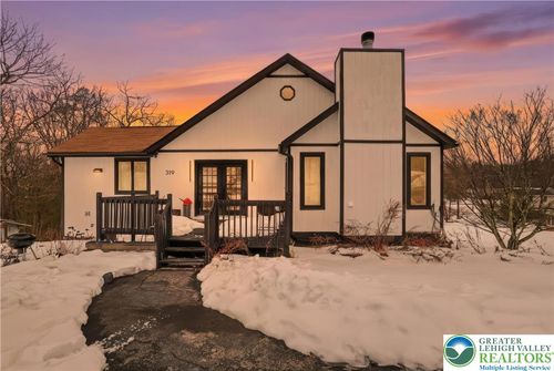 319 Ramblebush Road, Stroudsburg, PA, 18360 | Card Image