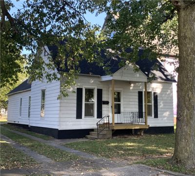 108 Kitchell Street, House other with 2 bedrooms, 1 bathrooms and null parking in Pana IL | Image 2