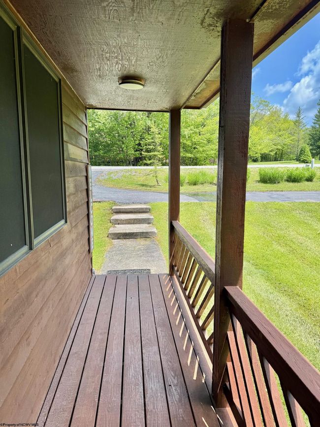 146 Yoakum Run Rd, House other with 4 bedrooms, 3 bathrooms and 3 parking in Davis WV | Image 34