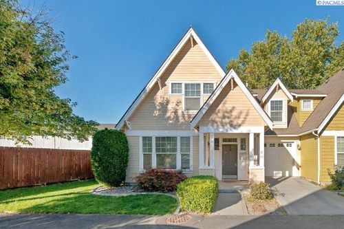 947 S Keller St, Kennewick, WA, 99336-4679 | Card Image