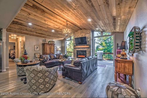 140 Sierra Vista Dr, Alto, NM, 88312-9606 | Card Image