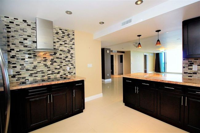 APT-2806 - 1360 S Ocean Blvd, Condo with 2 bedrooms, 2 bathrooms and null parking in Pompano Beach FL | Image 16