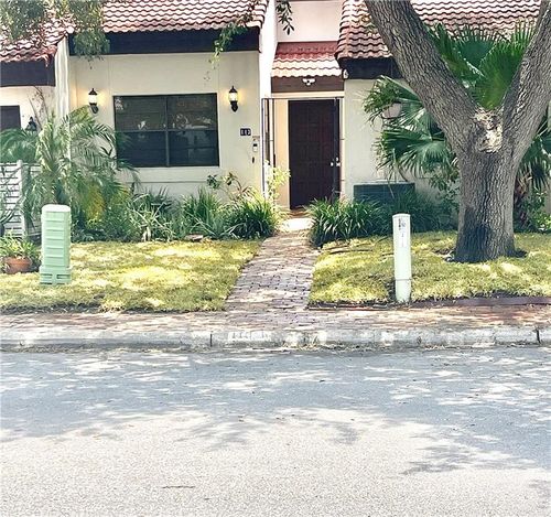 113 E Shasta Ave, McAllen, TX, 78504-2436 | Card Image