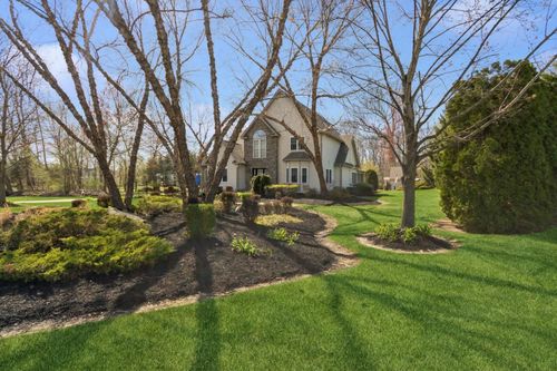 9 Gina Ln, Lagrangeville, NY, 12540-5936 | Card Image