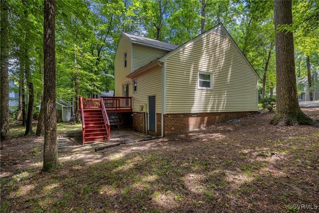 View of back deck | Image 27