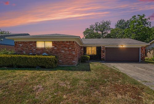 6620 Atha Dr, Dallas, TX, 75217-5681 | Card Image