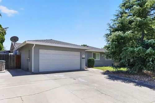 1625 Donner Way, Woodland, CA, 95695 | Card Image