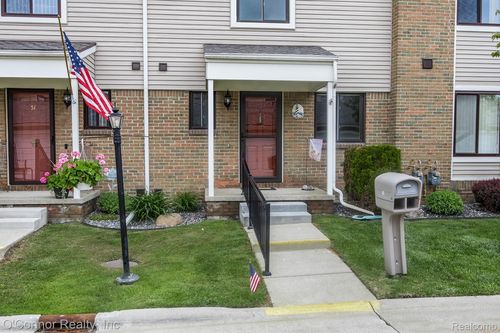 apt-52-1660 River Rd, Marysville, MI, 48040-1859 | Card Image