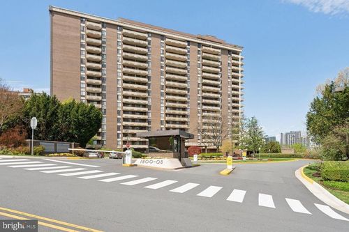 1409-1800 Old Meadow Rd, MCLEAN, VA, 22102-1816 | Card Image