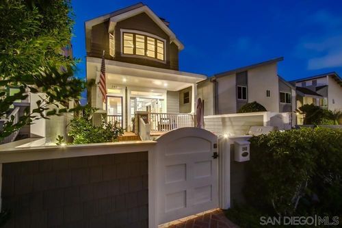 240 B Ave, Coronado, CA, 92118 | Card Image