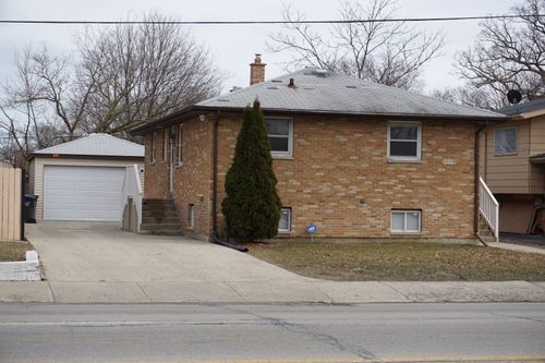 1019 N Lewis Ave, Waukegan, IL, 60085-2628 | Card Image