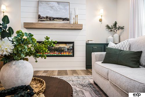 21706 Hampton Dr, Gretna, NE, 68028-3712 | Card Image