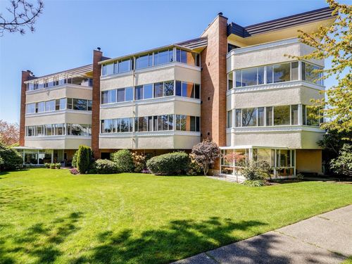 301-9900 Fifth St, Sidney, BC, V8L2X3 | Card Image