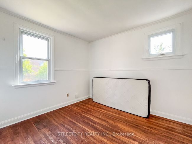 116 Sterling St, House other with 3 bedrooms, 1 bathrooms and 2 parking in London ON | Image 13